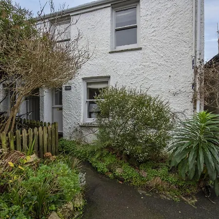 Holiday home 8 Millpool Mousehole