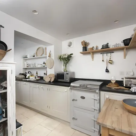 8 Millpool Holiday home